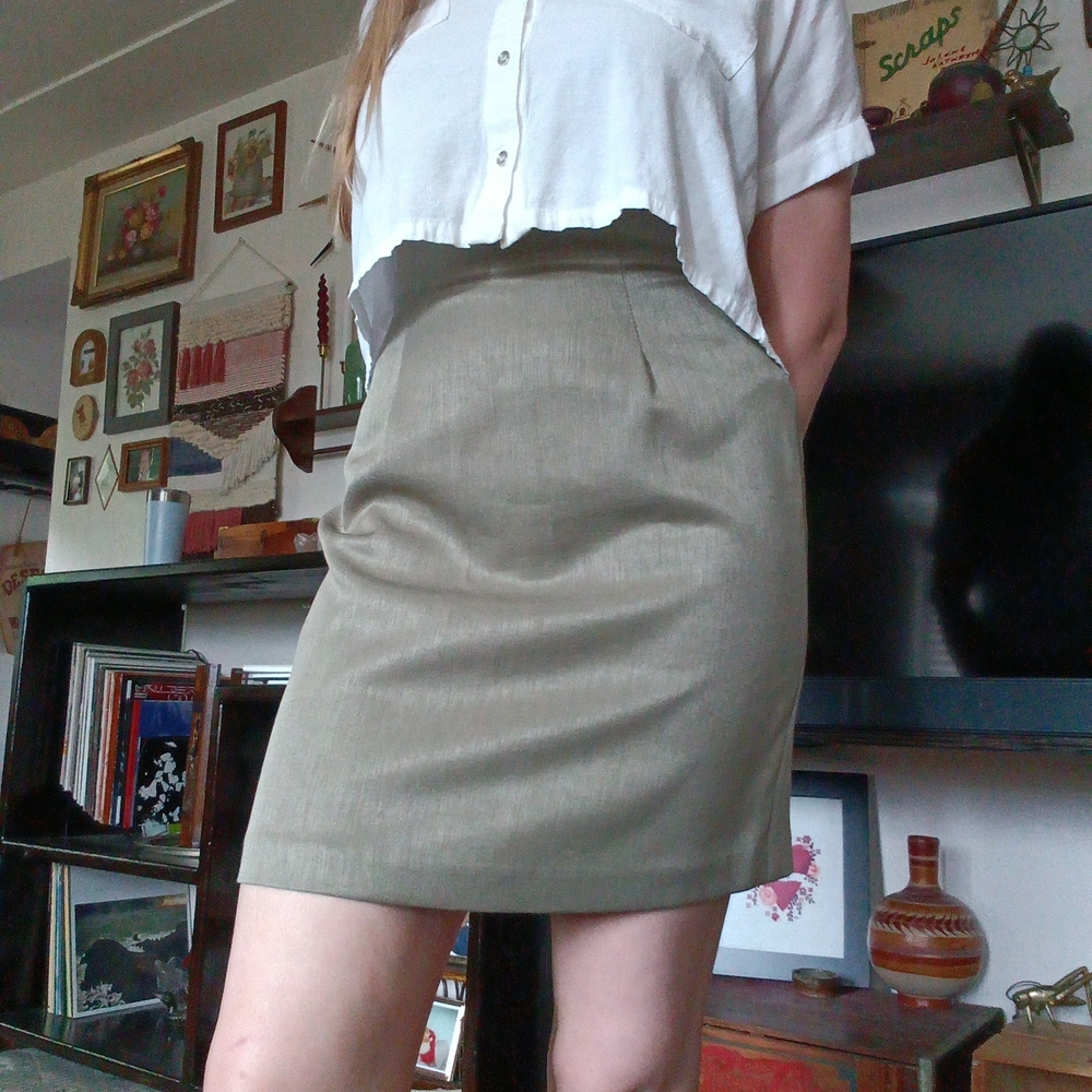 Ecru Olive Pencil Skirt